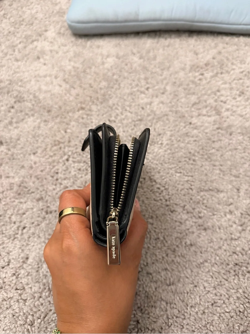 kate spade Two-Tone Black and Beige Zip Wallet - Picture 5 of 6